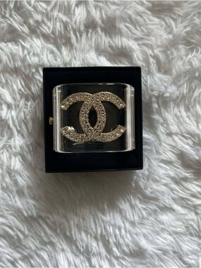 CHANEL Crystal-Embellished Clear Resin Cuff Bracelet - Gold Crystals